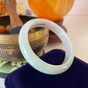Certified Natural Burmese Jadeite Jade Bangle